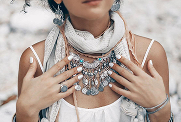 油画中的珠宝，精美绝伦，